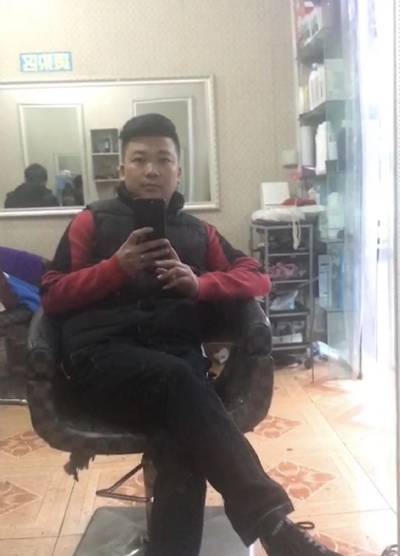zhang150的第一张照片--兴仁闪婚服务中心
